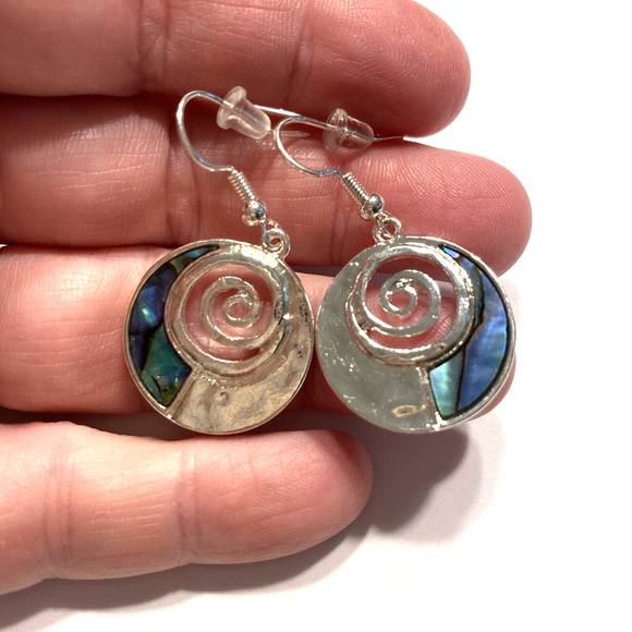 Beachy Pierced Earrings Drop & Dangle Wires Silver & Green Blue Abalone Shell - Picture 5 of 6
